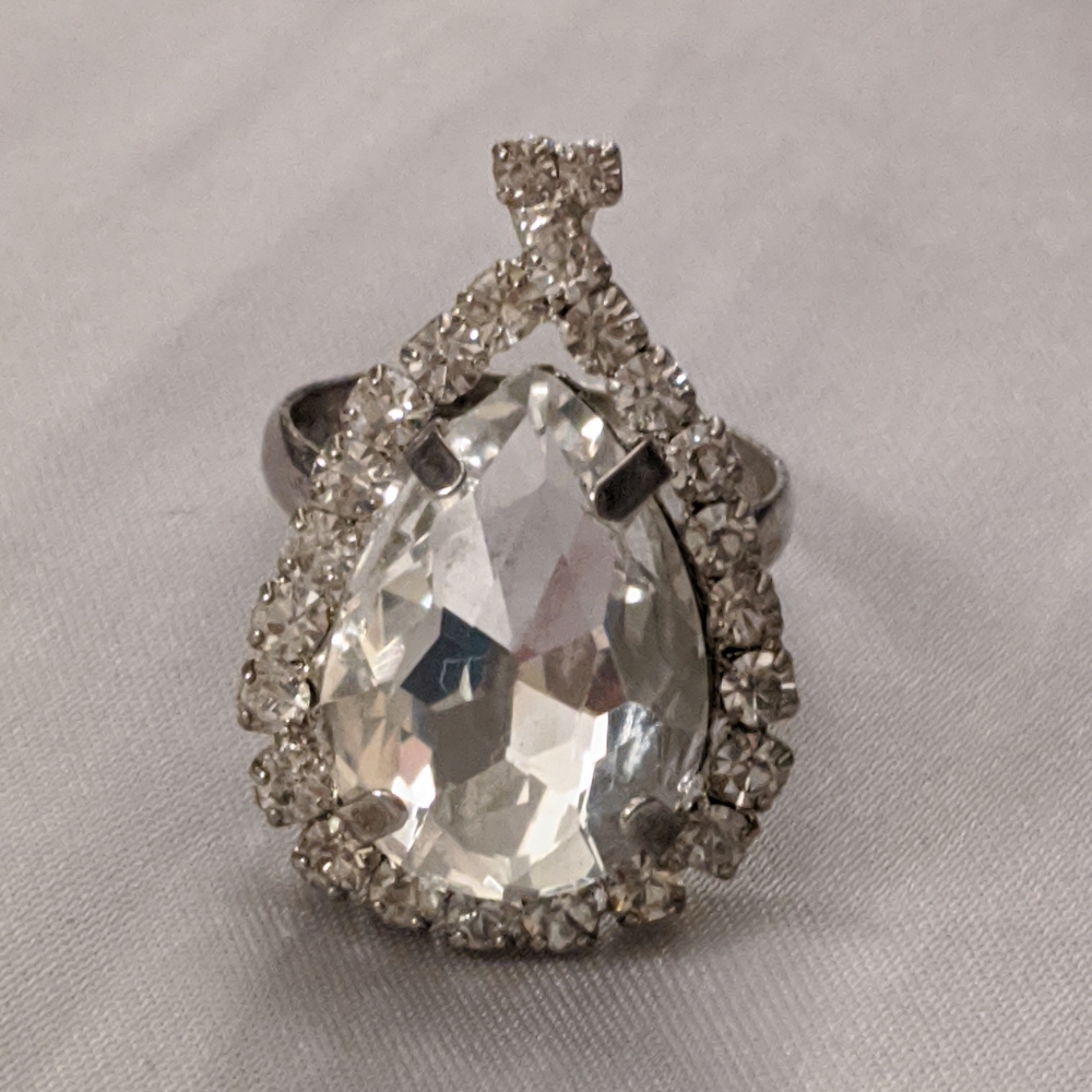 Beautiful Vintage Statement Ring (Adjustable) - image 3